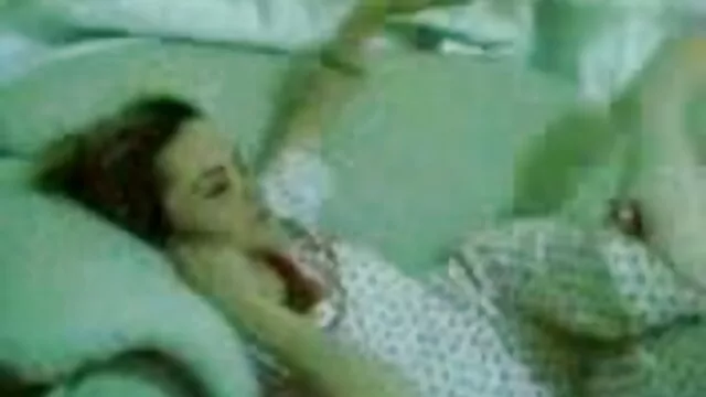 Sexe oral sex in cinema tube avec une masseuse en position 69