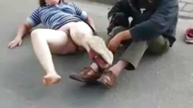 Fille turque caresse sa belle chatte avec ses doigts tube 10 porno