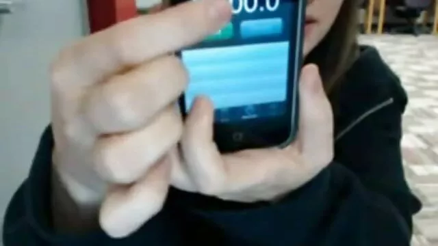 De jolies chiennes film pornotube ont du sperme entre les seins