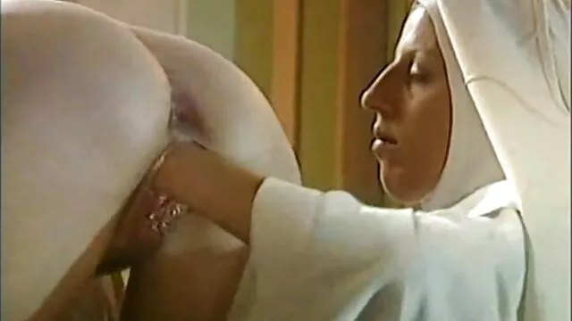 Sperme porno publice dans la chatte