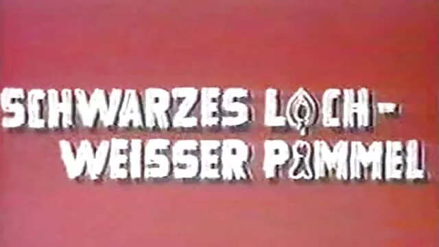 Une sélection de vidéos géniales, où tout est mélangé et des lesbiennes aux seins cool, le jus coule de chattes et de salopes sur des xxx german mom roulettes chevauchant des hommes passionnés
