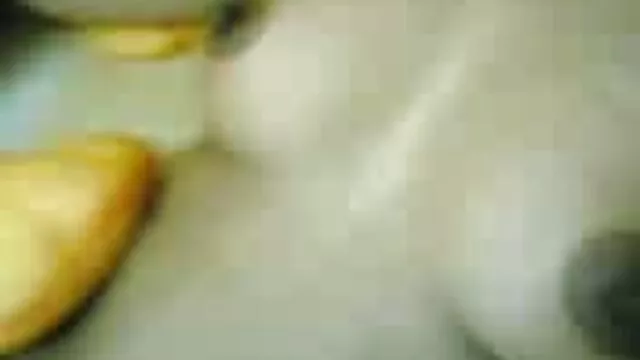 Un bon hentaisex movies début de journée est quand une femme et une petite amie apparaissent dans la chambre et proposent de calmer la gaffe du matin